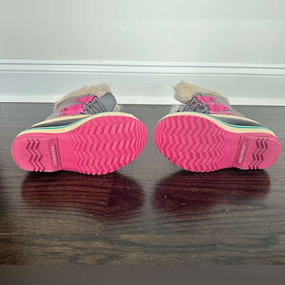 Sorel girl’s Joan of Arctic snow boot size US 1 - Picture 8 of 9